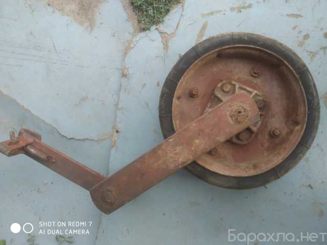 Продам: Запчасти на культиватор-окучник КОН-2.8