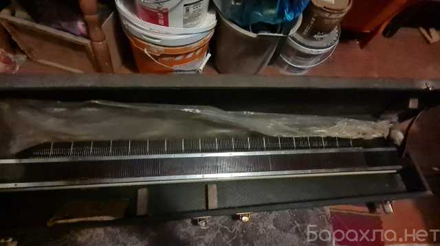 Продам: Вязальная машина бытовая