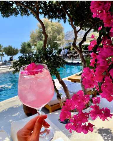 Вакансия: Модель