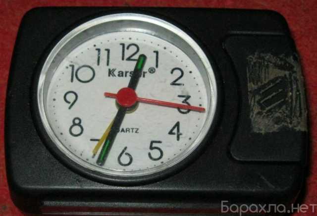 Продам: часы с будильником настольные кварцевые