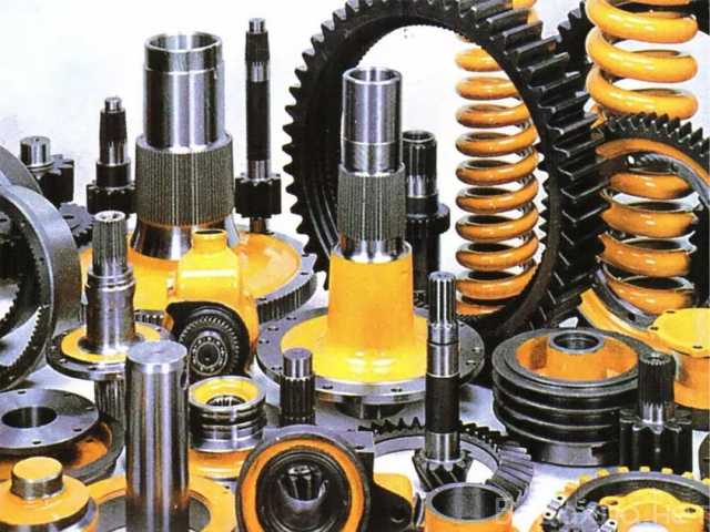 Продам: Запчасти для любой спецтехники со склада