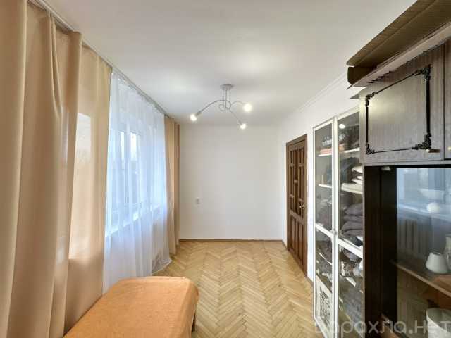 Продам: квартиру