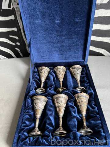 Продам: Набор серебряных рюмок