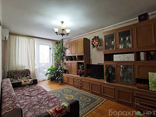 Продам: квартиру