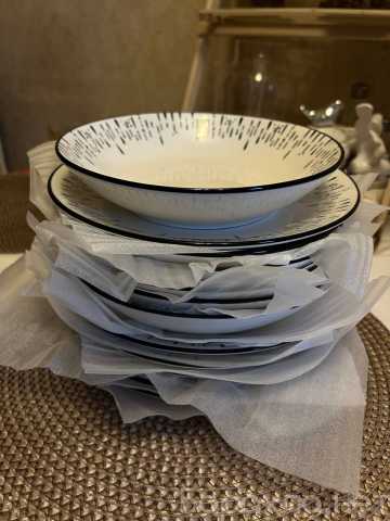 Продам: Керамические Тарелки Новые 12 штук