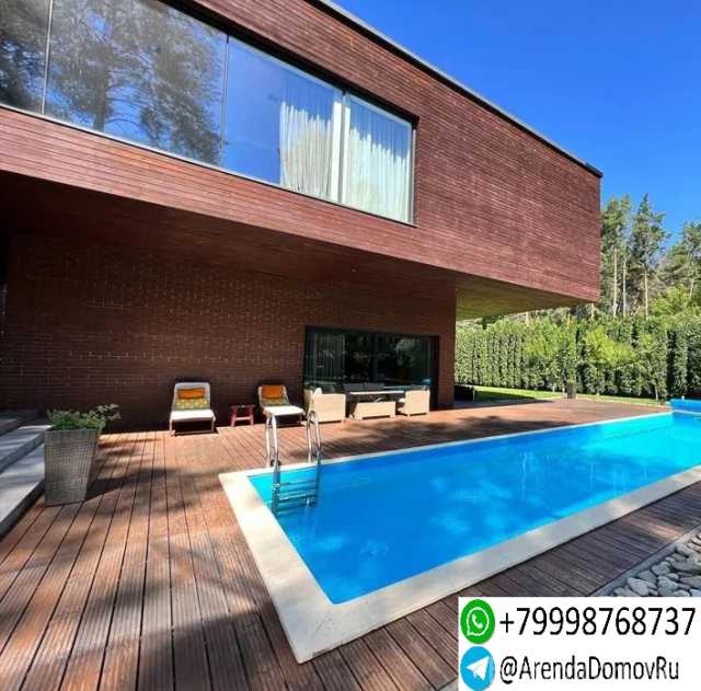 Сдам посуточно: Дом для отдыха возле леса с бассейном