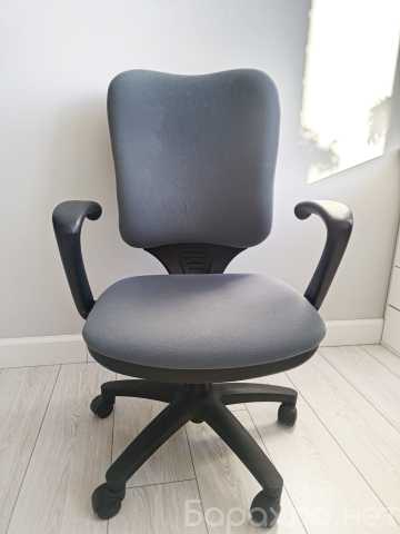 Продам: Компьютерное кресло Бюрократ CH-540axsn