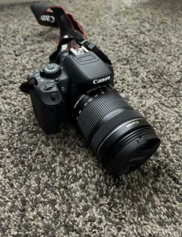 Продам: Фотоаппарат Canon 700d