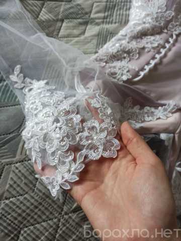 Продам: Свадебное платье 44