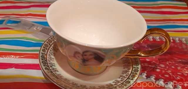 Продам: Подарочн.чайная пара Мадонна с младенцем