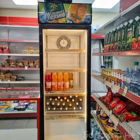 Продам: Холодильный шкаф-витрина / под заправку