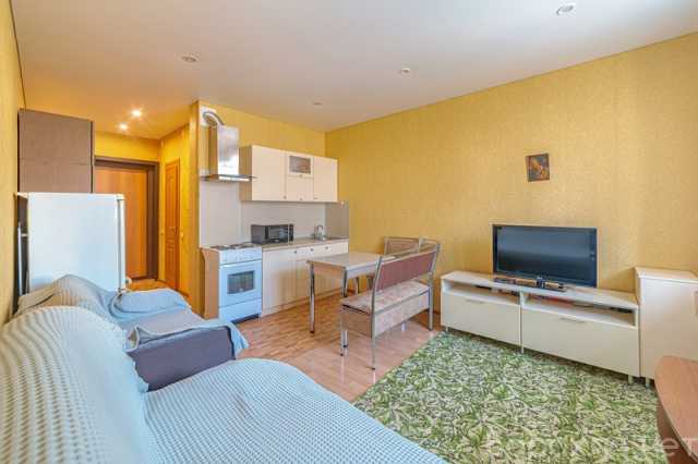 Продам: квартиру