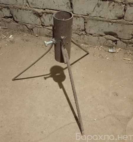 Продам: Подставка для елки (флагшток)