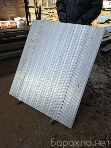 Продам: Мост перегрузочный для склада