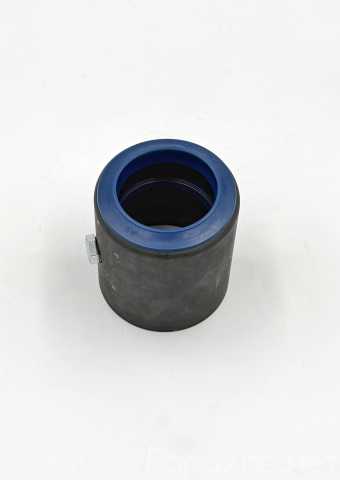 Продам: Головка гидравлического цилиндра 7977607