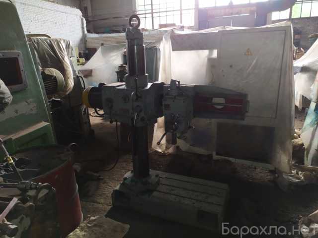 Продам: радиально-сверлильный станок 2Е52