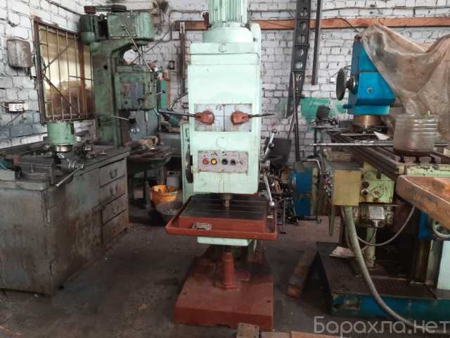 Продам: Вертикально-сверлильный станок 2Н135