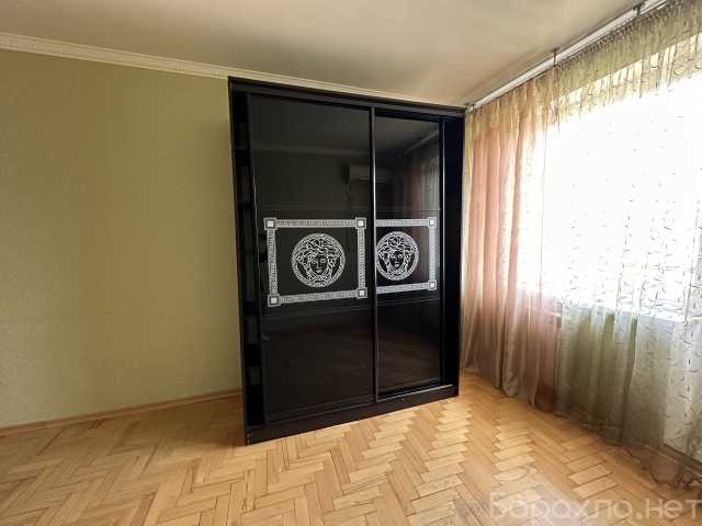 Продам: Шкаф-купе