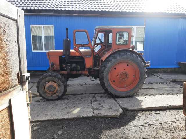 Продам: Трактор