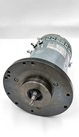 Продам: Электродвигатель Iskra AMK2630, AMK2611