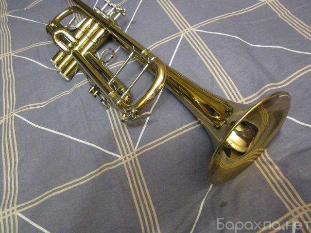 Продам: Труба Bb BACH LR180S37 Stradivarius ML