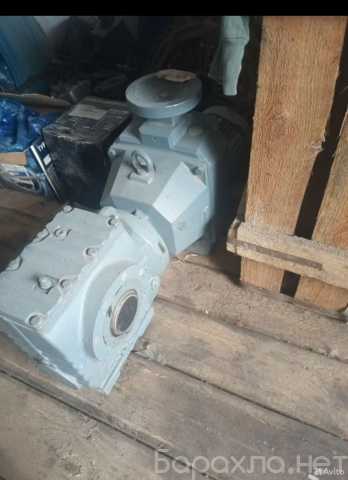 Продам: Мотор редуктор Sew Eurodrive нов хранени