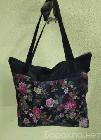 Продам: сумка красивая разноцветная винтаж 90-е