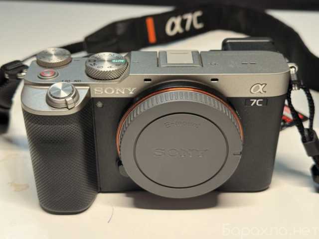 Продам: Sony A7C + 2 объектива + вспышка