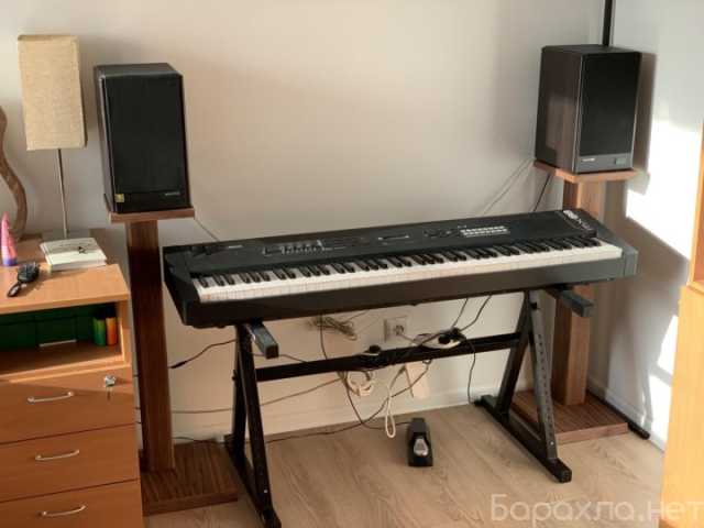 Продам: Синтезатор yamaha MX88