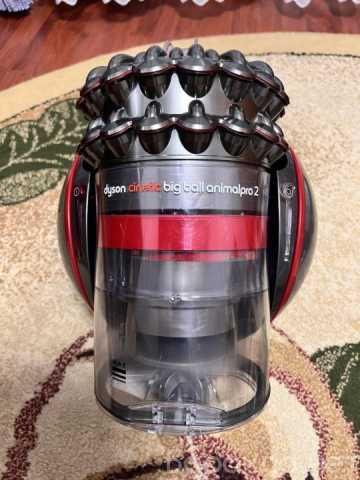 Продам: Пылесос Dyson Cinetic Big Ball Animal Pr