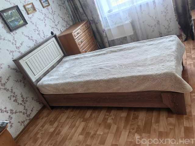 Продам: Кровать полуторка с матрасом Аскона