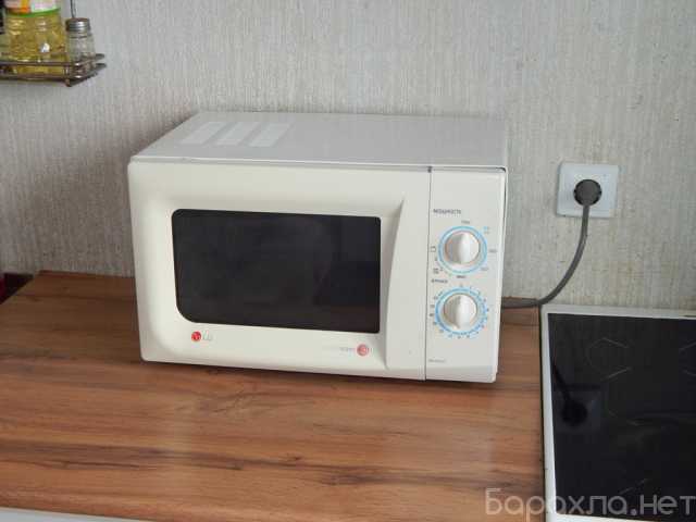 Продам: Микроволновая печь LG