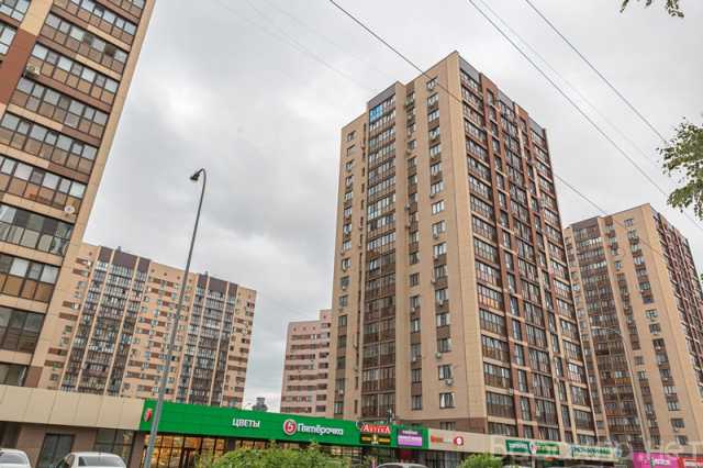 Продам: квартиру