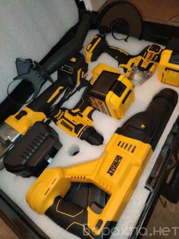 Продам: Аккумуляторные инструменты DeWalt 4в1
