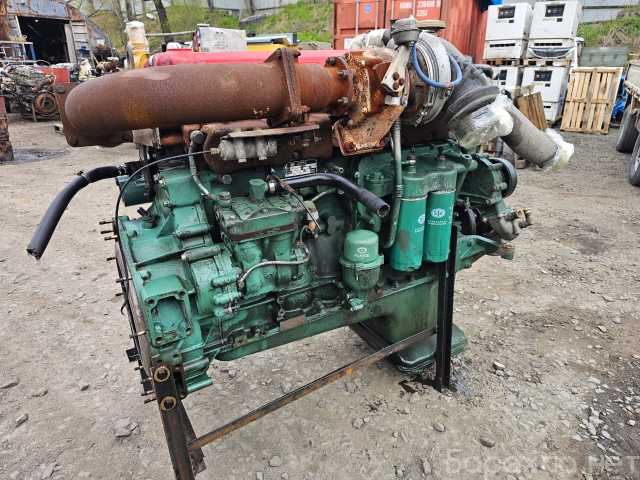 Продам: Двигатель б/у FAW CA6DM2-46E4