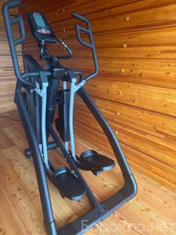 Продам: Эллиптический тренажер Sole ST600