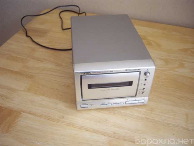 Продам: Реверсная кассетная дека ONKYO K-185